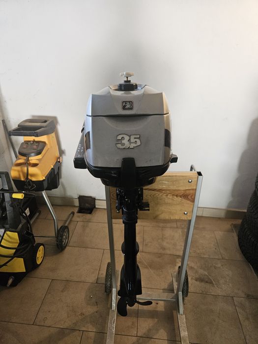 Silnik zaburtowy Mariner 3.5 KM czterosuw krótka stopa S Mercury