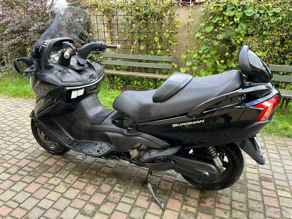 Suzuki Burgman 650 Executive 2014 rok