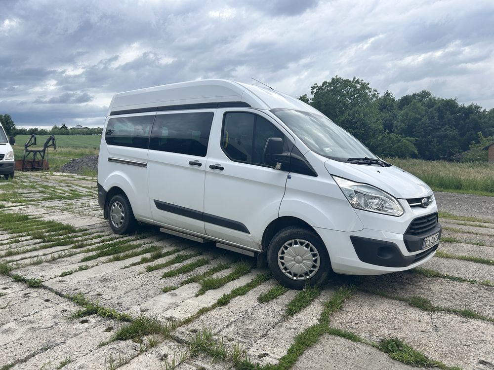 Ford Transit Custom 2,2 l 9 osobowy