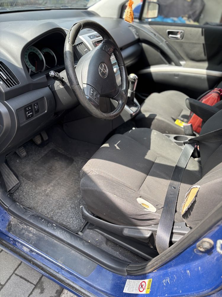 Toyota Corolla Verso 2.0D 7 osób