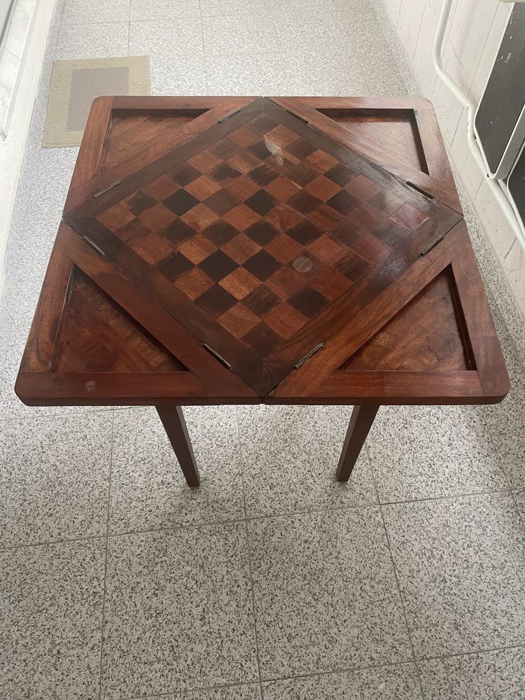 Mesa de xadrez  dobrável