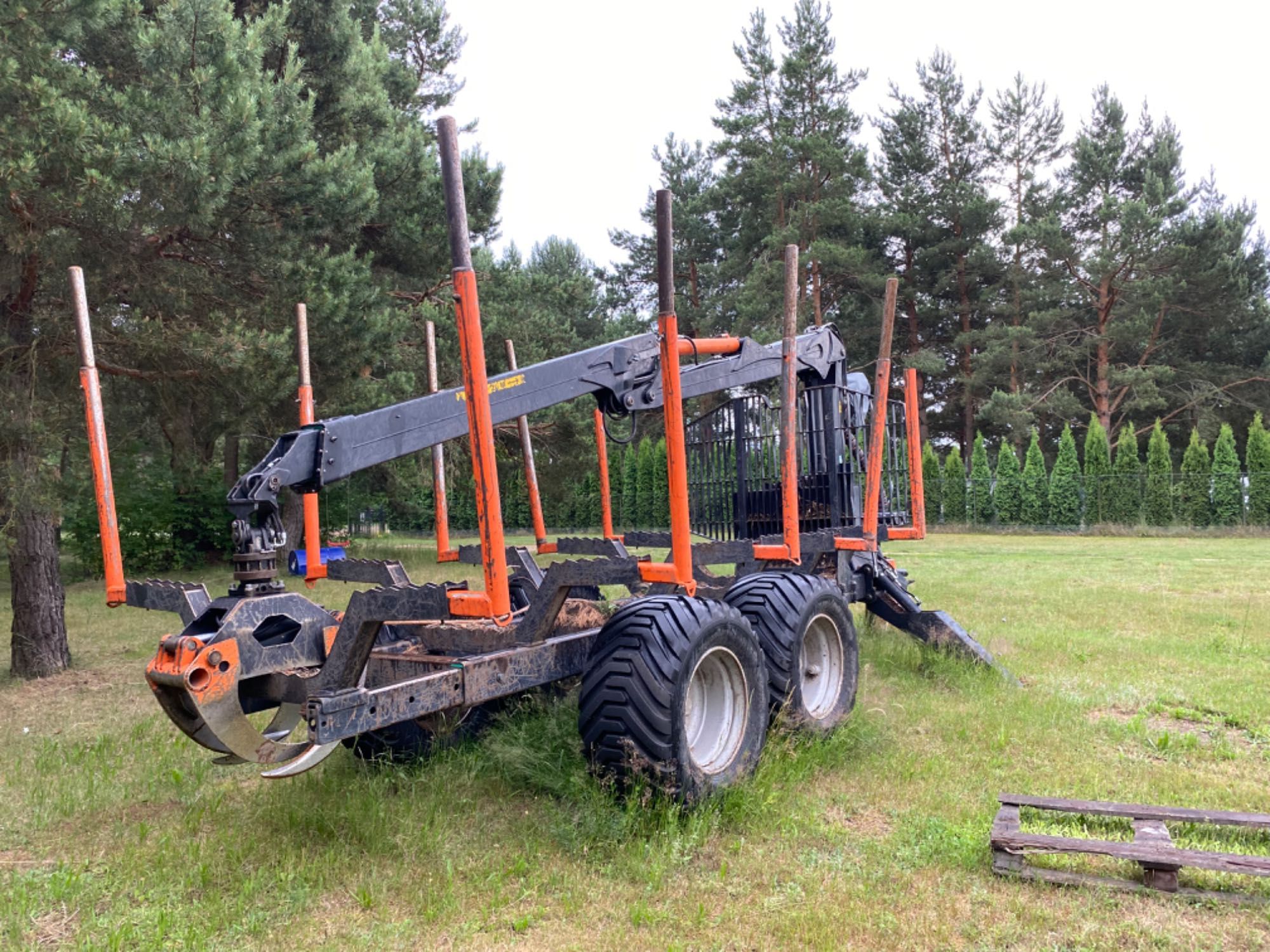 BMF Przyczepa Leśna 135 tys brutto 14T2PRO 750HP  2021r