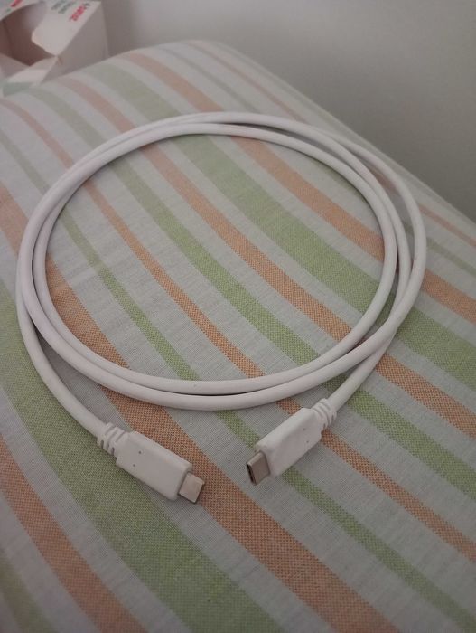 Cabo USB C reversível 1,5mts branco