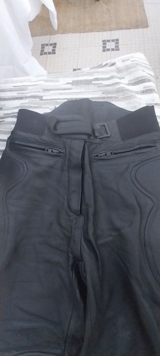 Calcas de mota para senhora