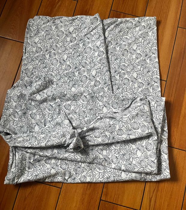 Poszwa na kołdrę 150x200 Ikea Bladvass biała w granatowe kwiaty