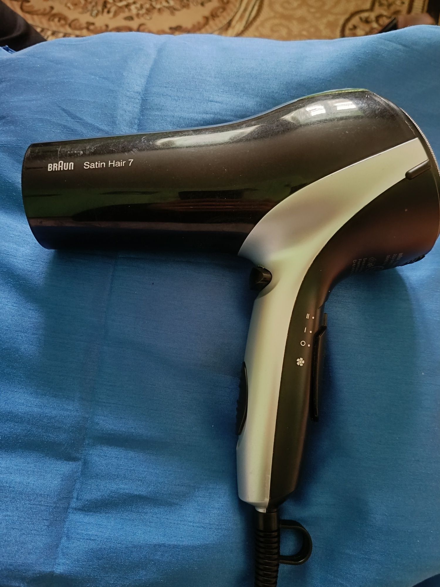 Фен BaByliss
Braun Satin Hair 7 HD730