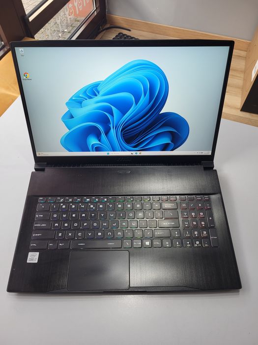 Laptop MSI thin GF75 17,3" i7-10750h 16GB 1TB Win 11
