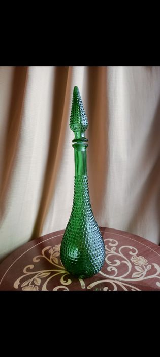 Szmaragdowa karafka Vintage Empoli w stylu genie
