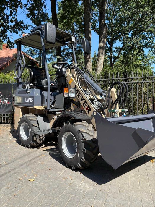 Ładowarka przegubowa MEYER LW15 – Perkins Euro 5, udźwig 600 kg