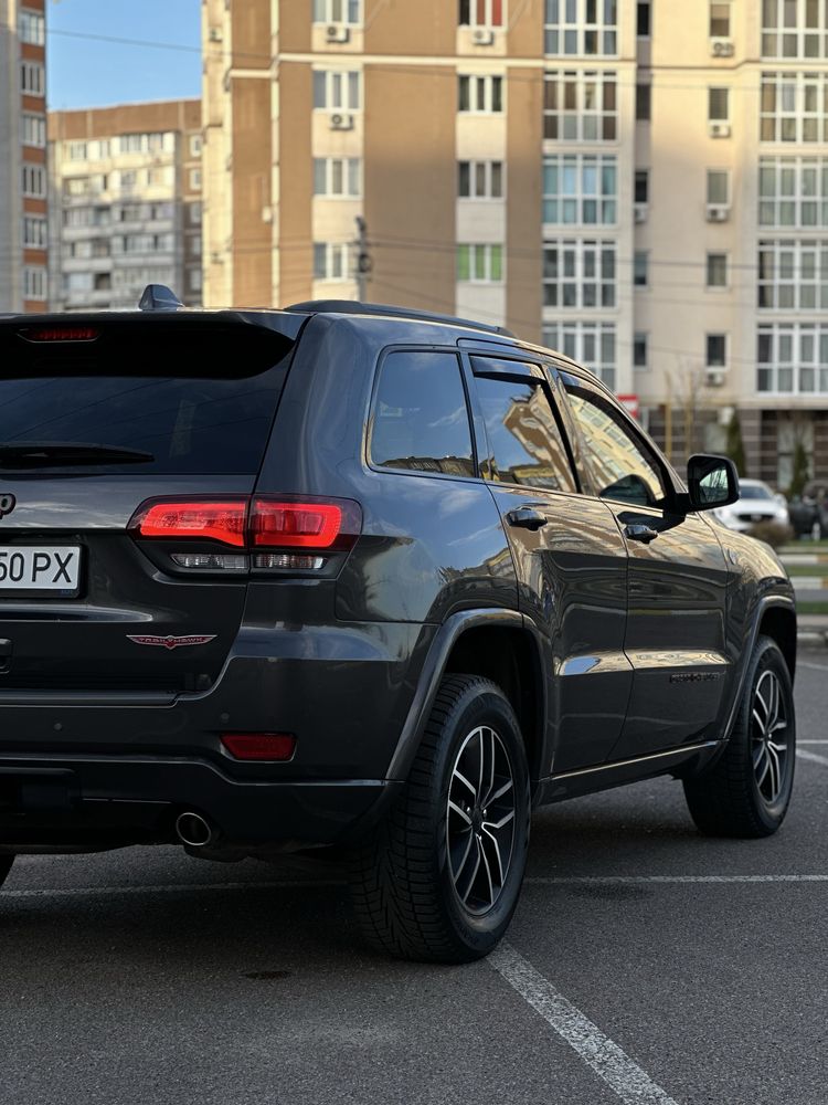 Jeep Grand Cherokee Trailhawk
