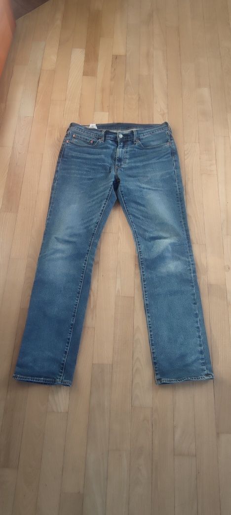 Spodnie jeans Levi's jak nowe