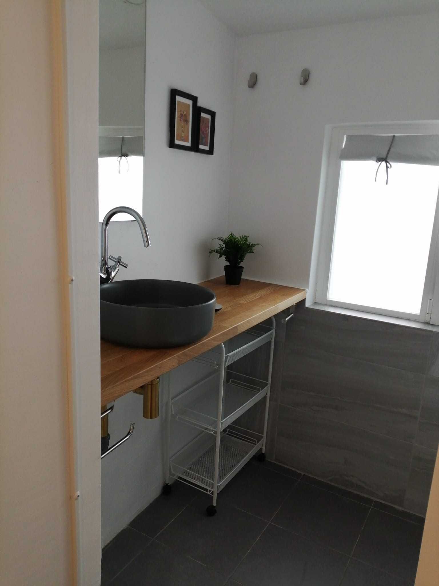 ALUGO QUARTO PARA ESTUDANTE