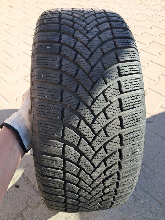 Opony zimowe Bridgestone Blizzak 225/45 R17