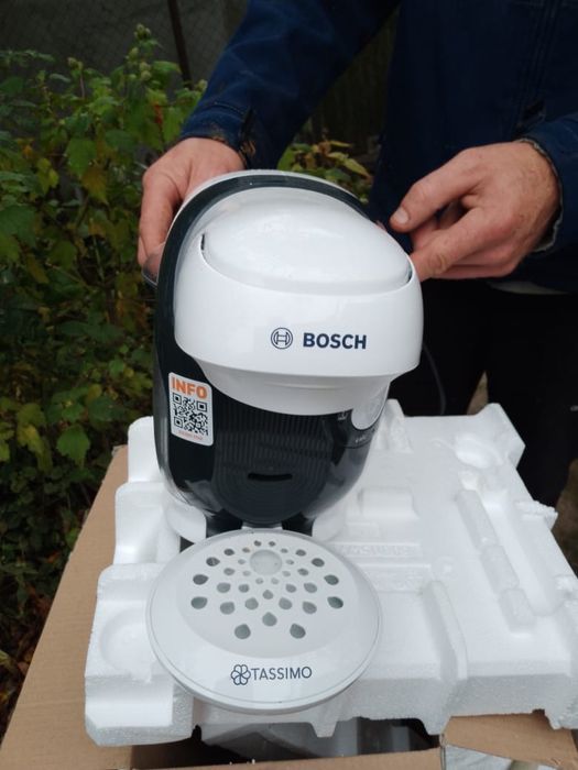 Капсульная кофеварка Bosh Tassimo