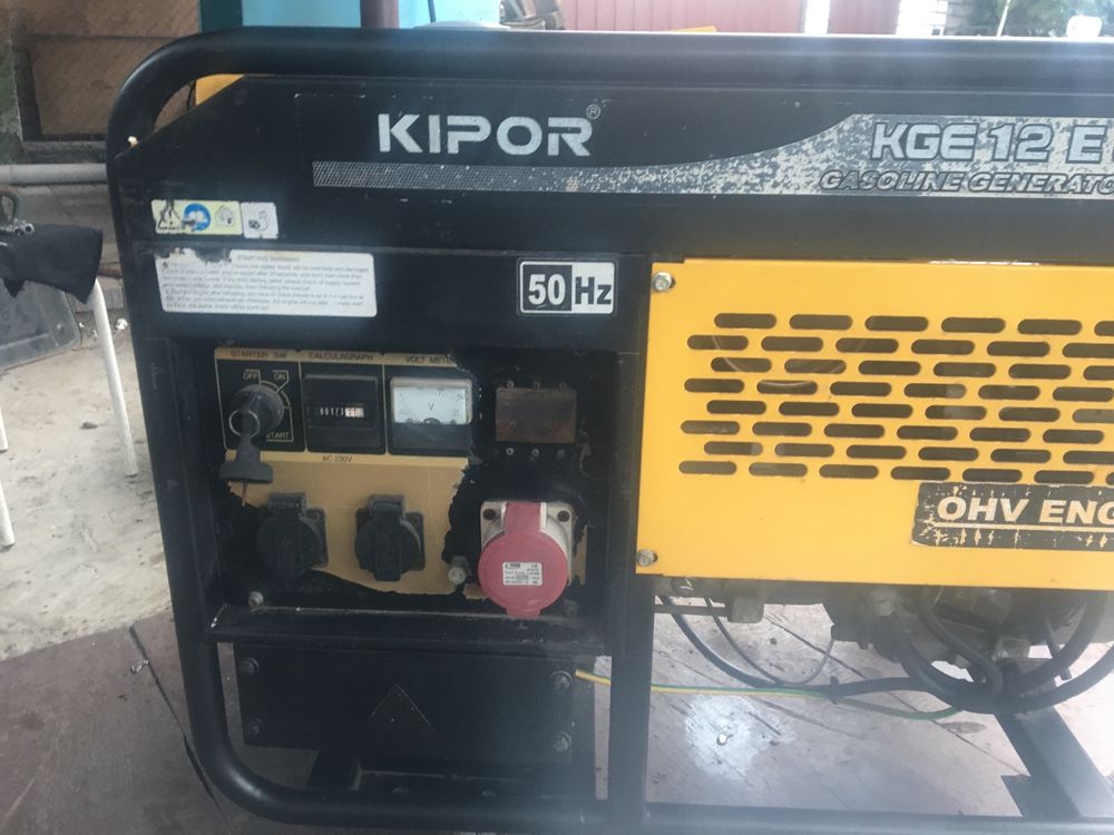 Бензиновий 3 фазний генератор Kipor KGE 12 E3. (8,5 кВт потужність)