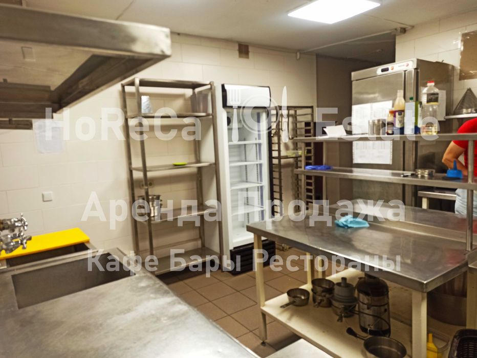 БЕЗ% Продажа. Фасад. Цоколь Кафе Паб Бар. 196м2 Подол