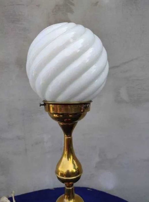 Art deco,mosiężna lampka wys.43,5 cm.