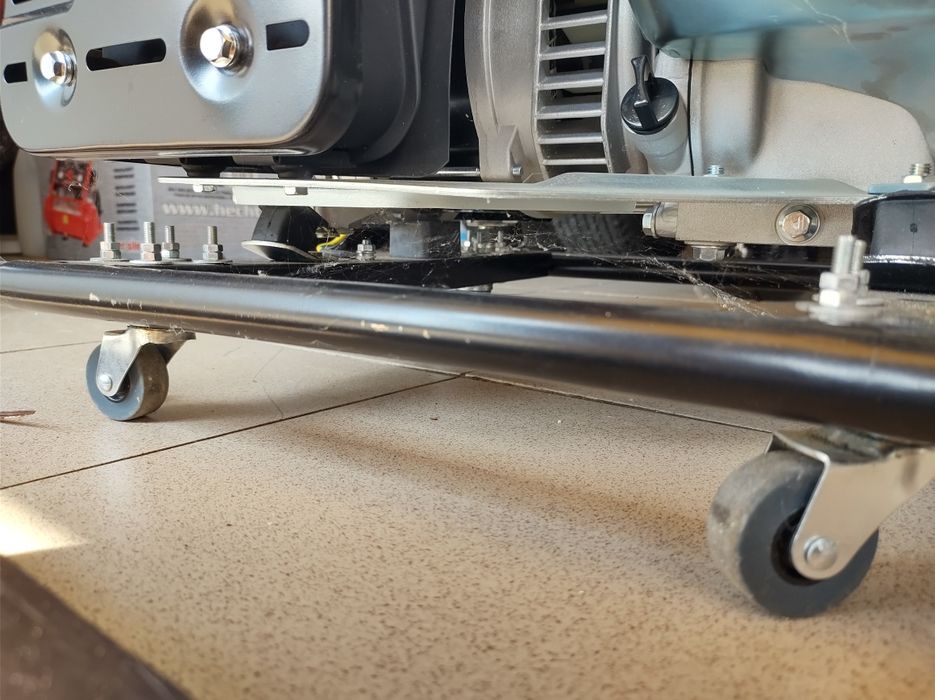 Agregat prądotwórczy Generator Hecht GG 3300