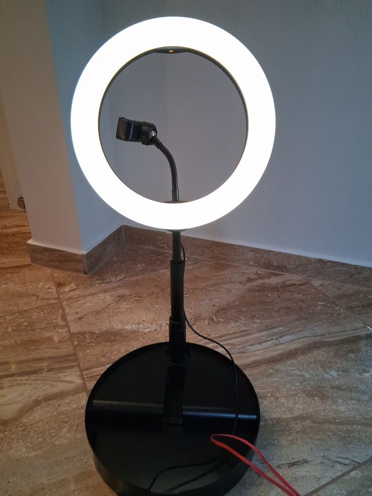 Lampa pierścieniowa Hama