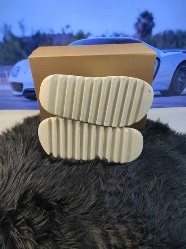Adidas YeezySlide_White Nowe damskie Klapki 36