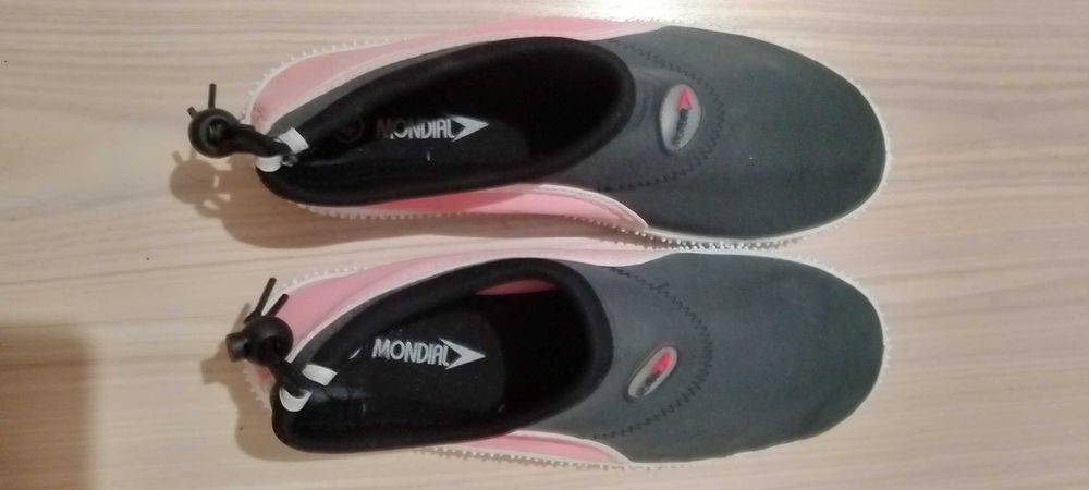 Жіночі сандалі LiteRide Crocs, Lands'End, аквашузи (коралки) Mondial
