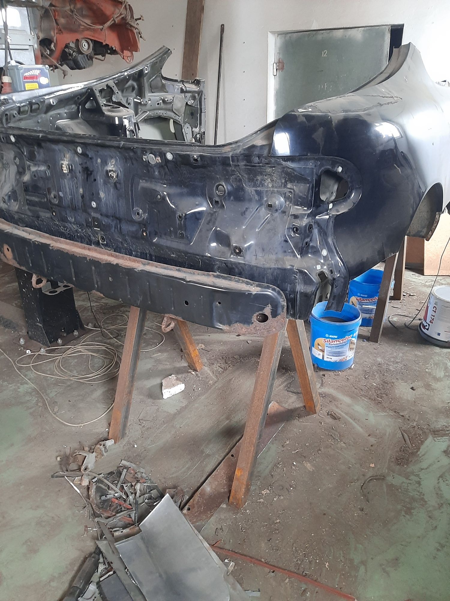Toyota Celica V 5 pas tylny belka wanna podłoga części blacharskie