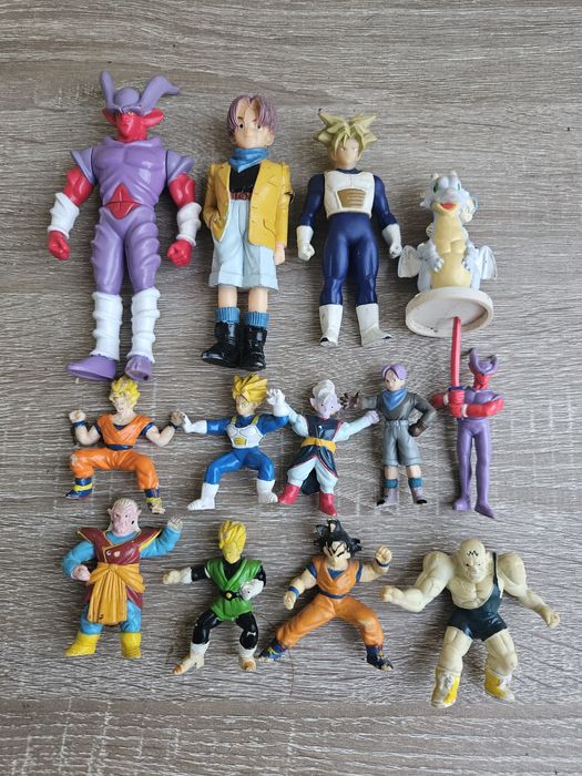 Dragon Ball Vintage Figure Lot (1989) | 12 Figures – Rare Collector Se