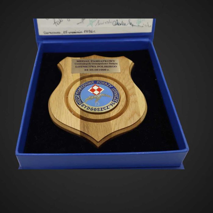Ryngraf pamiątkowy Wojska Lotnictwa Polskiego 1996r B41/082260
