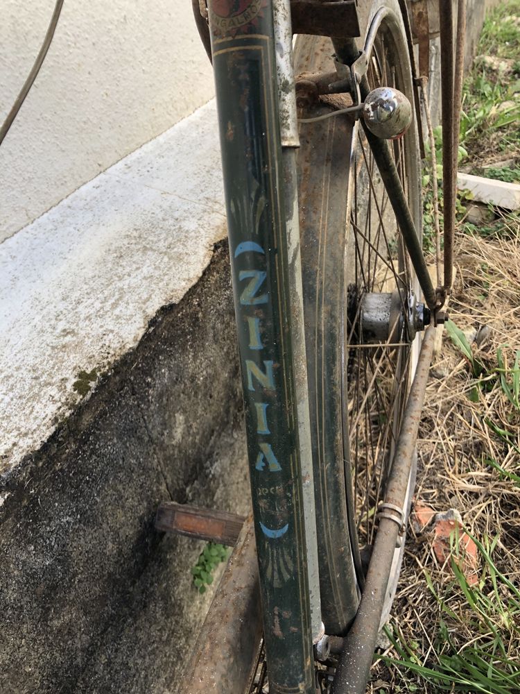 Bicicleta para restauro