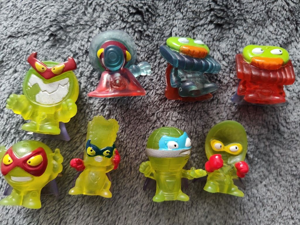 Figurki unikatowe super zings 8szt