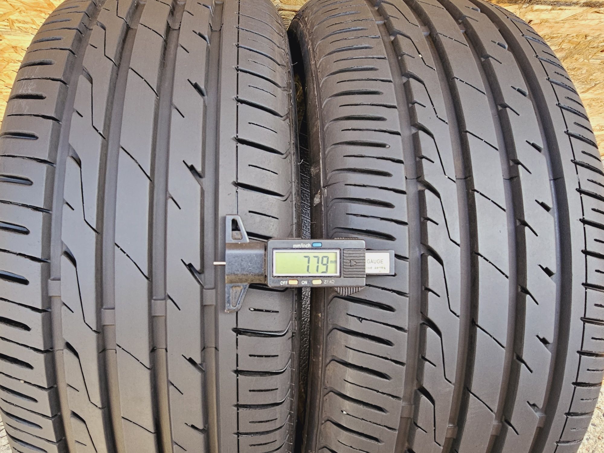 Jak Nowe!! 7,8mm. 215/50 r17 Medalion CST