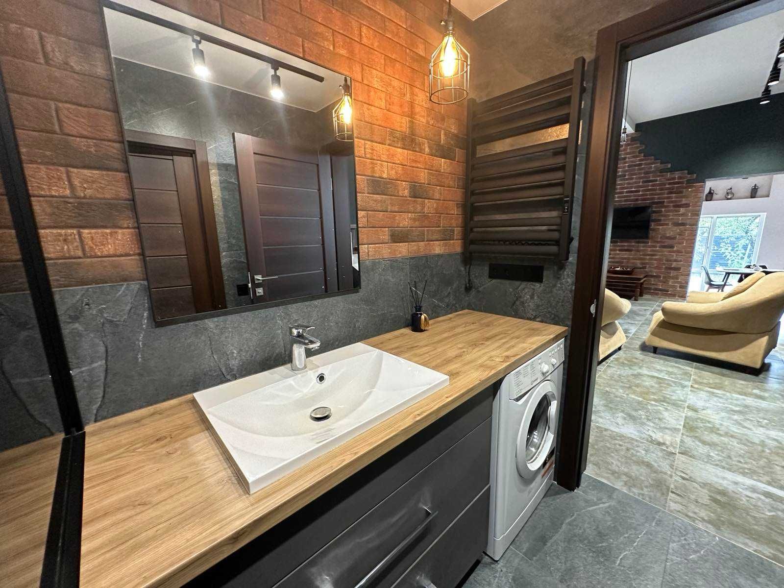 Заміський будинок з басейном для великої родини! ГАЗ. опалення, камін!