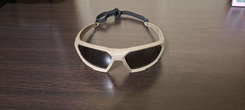 Балістичні окуляри з поляризованою лінзою Revision ShadowStrike