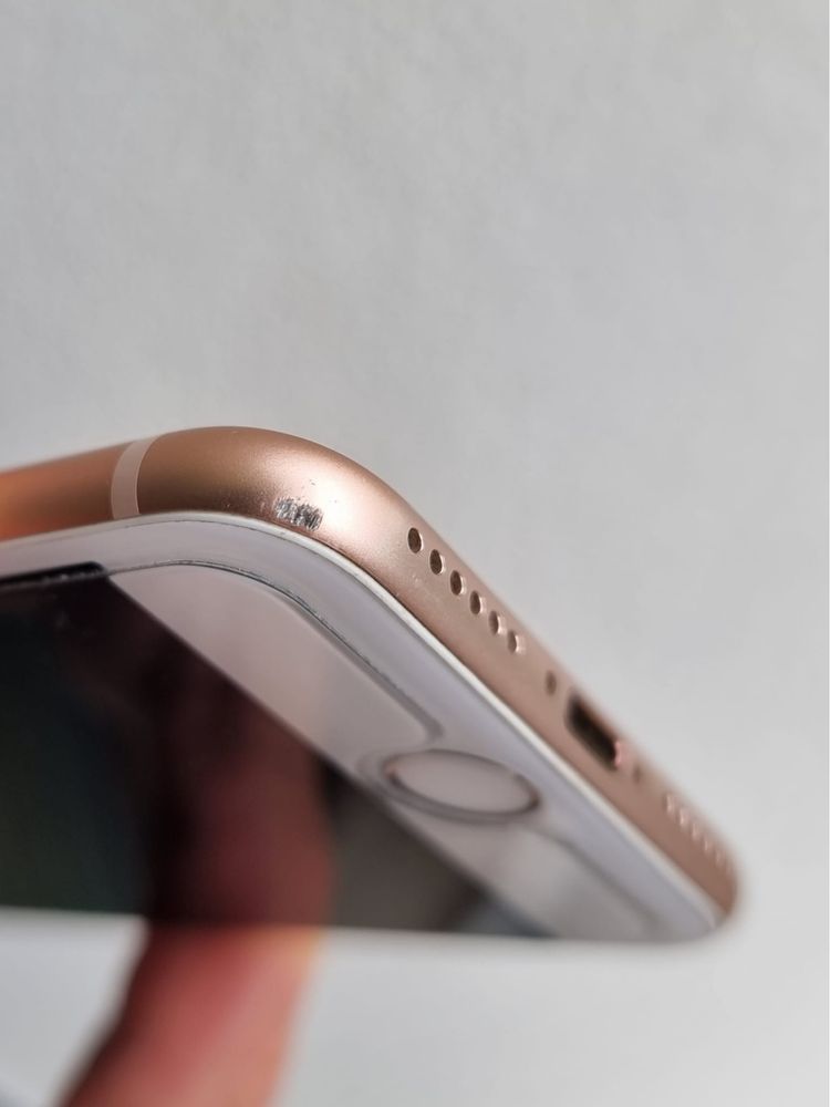 iPhone 8 różowe złoto/rose gold 64GB