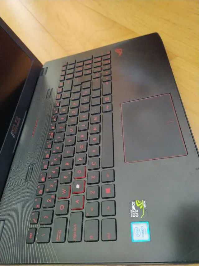 Portátil Asus ROG