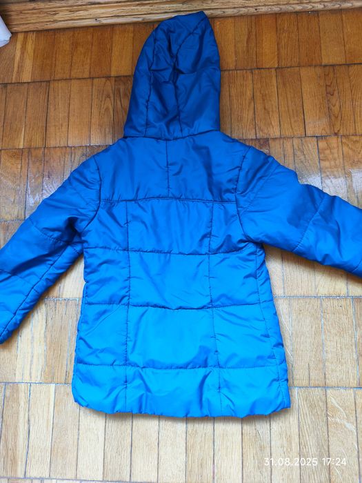 Продається дитяча куртка
