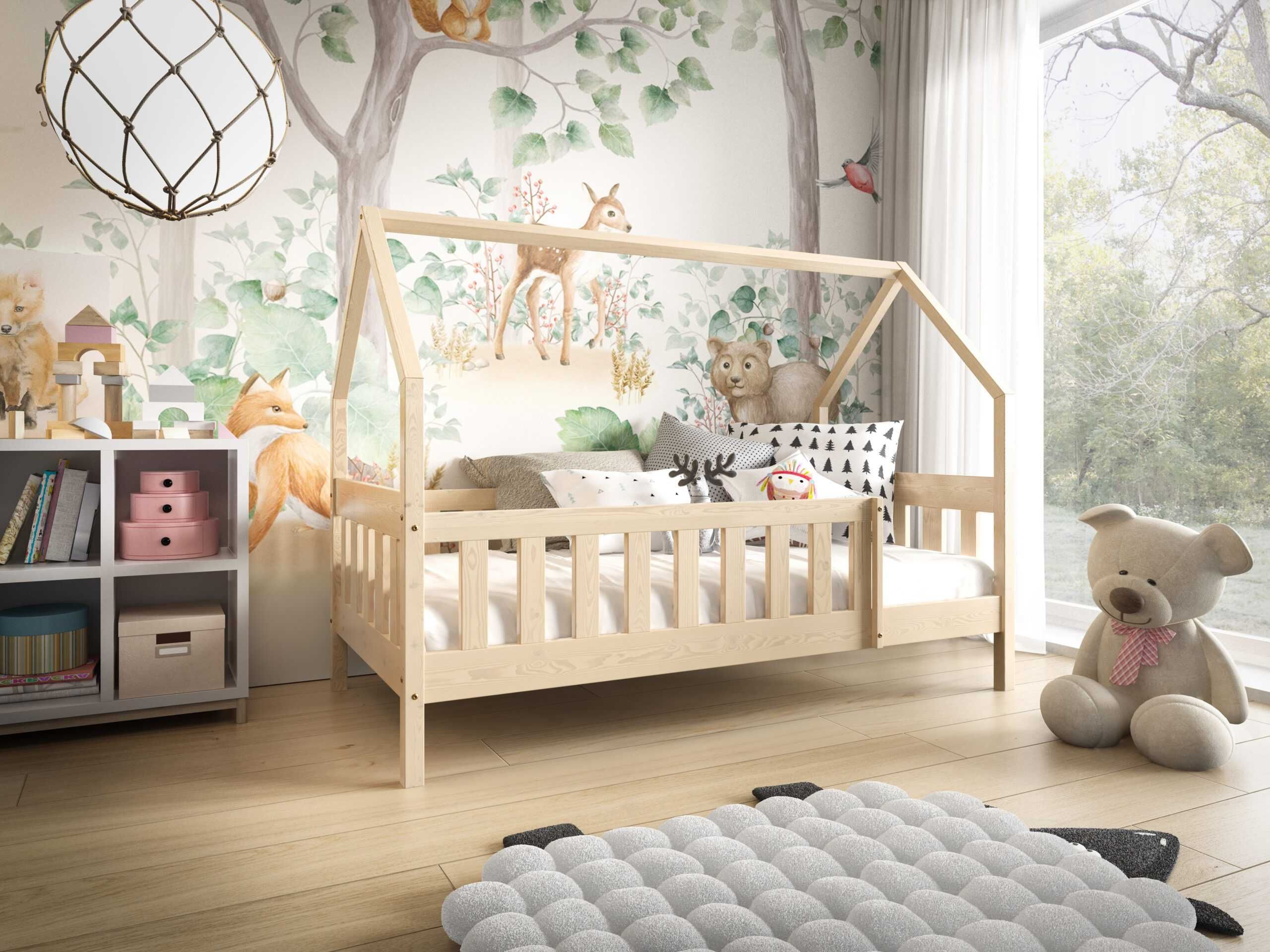 Drewniane łóżko domek dla dzieci LUNA - drewno sosnowe