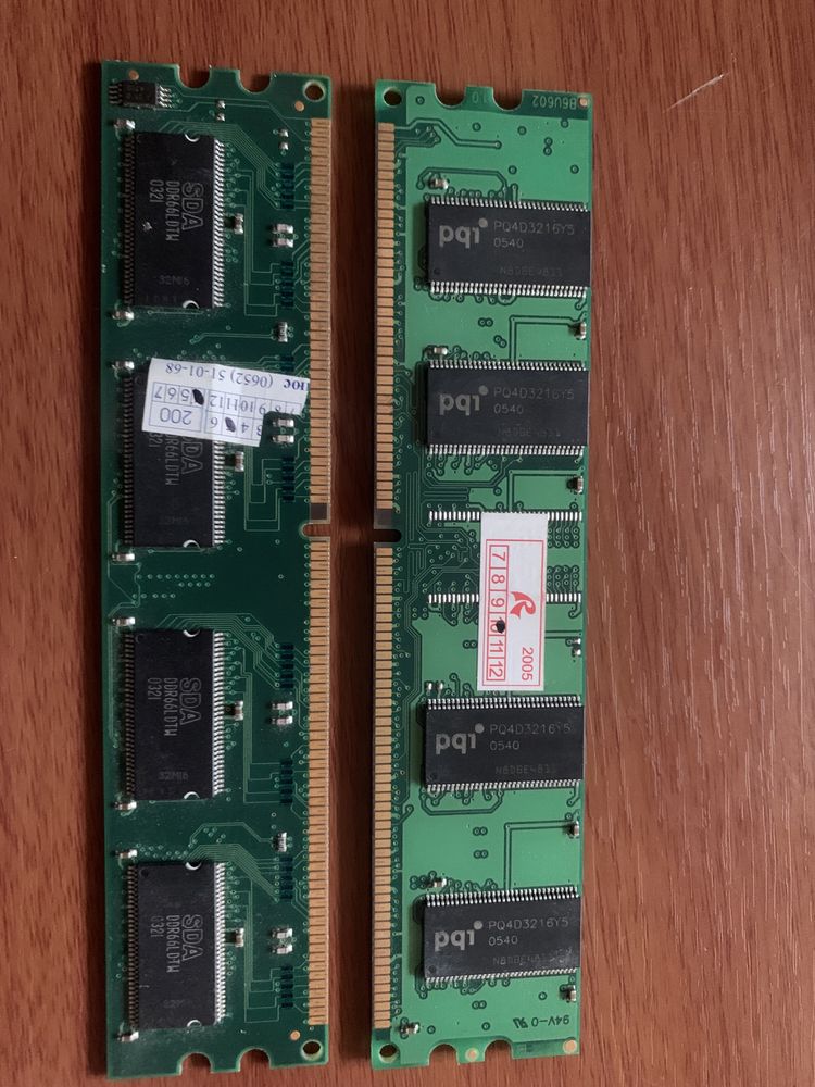 Планки памяті DDR 400 на 512 mb та 256 мб