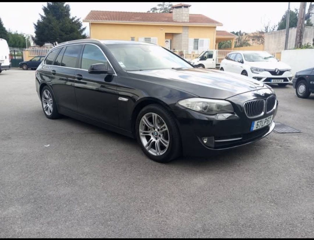 Bmw 520d caixa automática impecavel