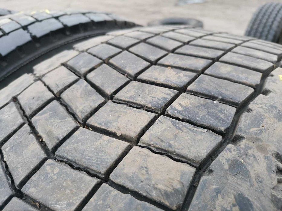 305/70r19.5 Opony Continental Hybrid HD3 Napęd 11-14mm Możliwa Wysyłka