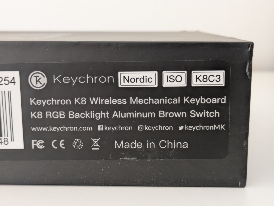 Keychron K8 TKL + Glorious Keycaps PT