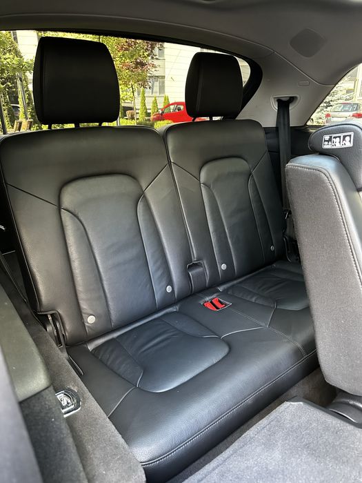 Продам AUDI Q7 2015рік