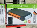 Powerbank solarny z latarka