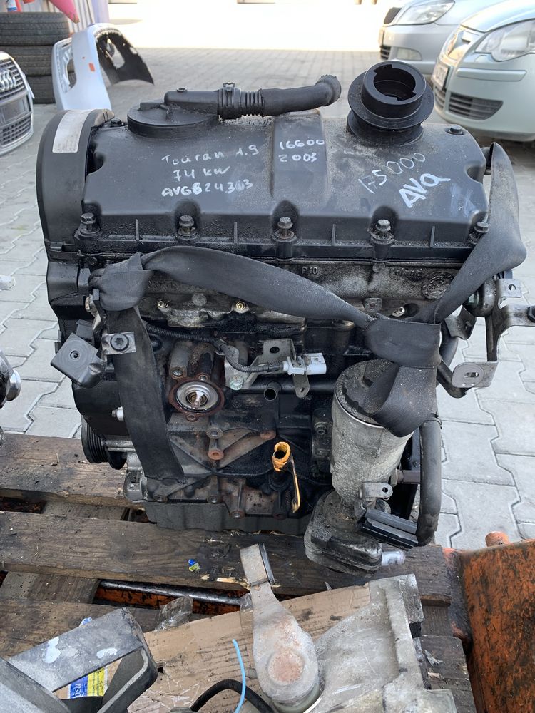 Двигун мотор двигатель VW 1.9tdi AVQ