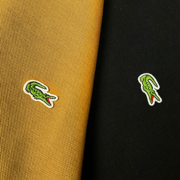 • Lacoste 1/3 Zip Black Edition
