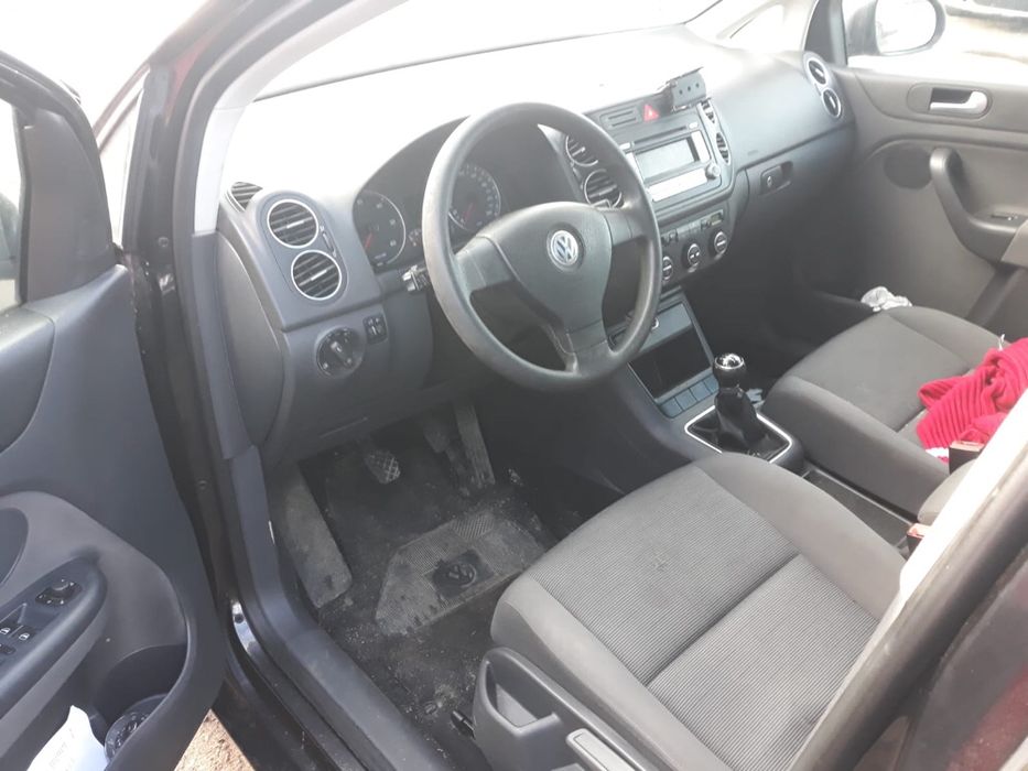 Na części VW Golf V plus 2.0 TDI LC9Z BKD JLT