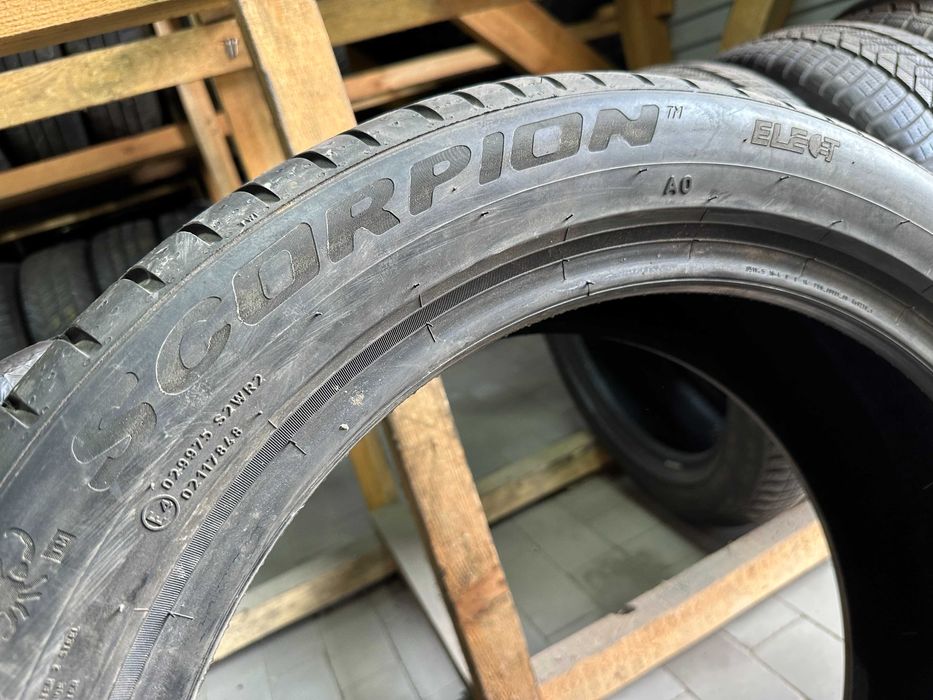 Стан нових 235/50R20 100T Pirelli Scorpion Elect 4шт