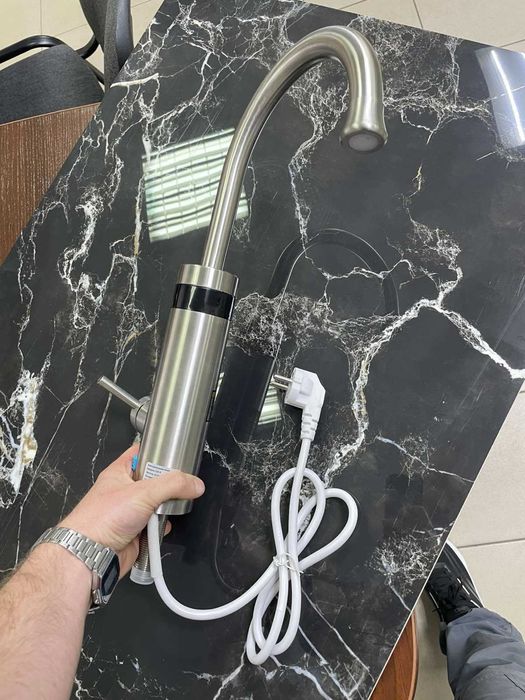 Проточний кран-водонагрівач кухонний розпродаж залишків