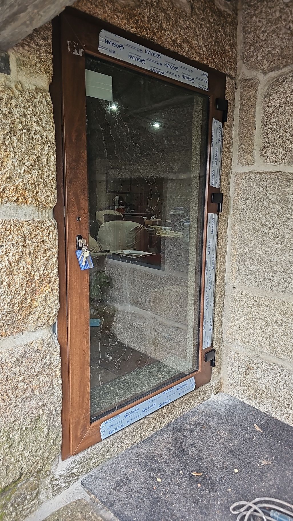 REPARAÇÃO De TELHADOS, Remodelação de interiores, construção civil.
