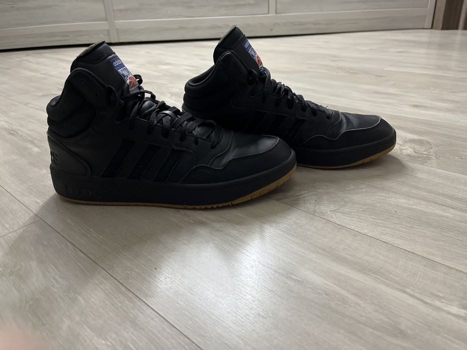 Adidas hoops 2.0